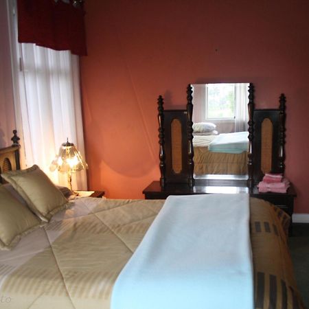 Hostal Saint Mary'S Tababela Pokoj fotografie